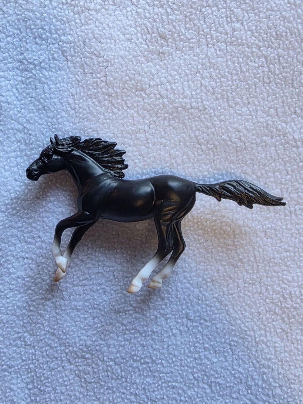 Black Mustang From Poetry In Motion Stablemate Breyer